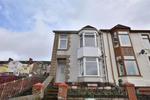 3 bedroom end of terrace house to rent