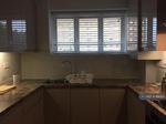 5 bedroom flat to rent