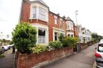 3 bedroom end of terrace house to rent