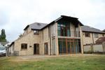 5 bedroom detached house to rent