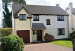 5 bedroom detached house to rent