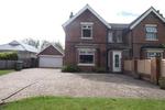 4 bedroom semi-detached house to rent