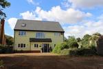 5 bedroom detached house to rent