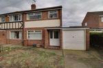 3 bedroom semi-detached house to rent