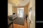 4 bedroom house share to rent