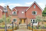 5 bedroom detached house to rent