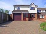 4 bedroom detached house to rent