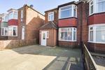 3 bedroom semi-detached house to rent