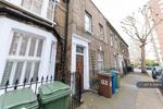 4 bedroom semi-detached house to rent