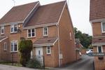 3 bedroom semi-detached house to rent