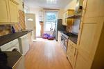 4 bedroom terraced house to rent