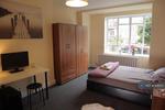 4 bedroom semi-detached house to rent