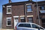 3 bedroom end of terrace house to rent