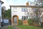 3 bedroom semi-detached house to rent