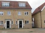 4 bedroom semi-detached house to rent