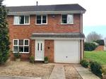 4 bedroom semi-detached house to rent