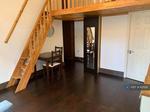 Studio flat to rent