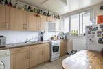 3 bedroom flat to rent