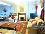 4 bedroom semi-detached house to rent