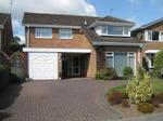 4 bedroom detached house to rent