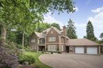 6 bedroom detached house to rent