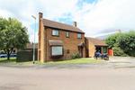 4 bedroom detached house to rent