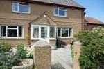 4 bedroom semi-detached house to rent