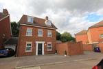 5 bedroom detached house to rent