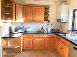 3 bedroom end of terrace house to rent