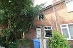 5 bedroom end of terrace house to rent