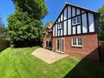 4 bedroom detached house to rent