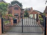 4 bedroom detached house to rent