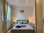 1 bedroom house share to rent