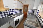 3 bedroom end of terrace house to rent