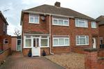 3 bedroom semi-detached house to rent