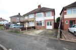 3 bedroom semi-detached house to rent