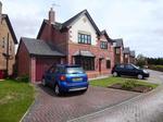 5 bedroom detached house to rent