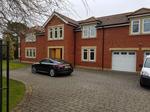 5 bedroom detached house to rent