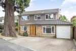4 bedroom detached house to rent