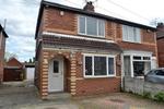 3 bedroom semi-detached house to rent