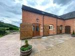 2 bedroom barn conversion to rent