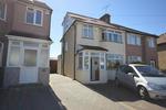 4 bedroom semi-detached house to rent