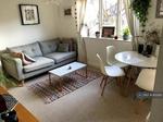 Studio flat to rent