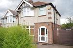 3 bedroom semi-detached house to rent