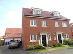 4 bedroom semi-detached house to rent