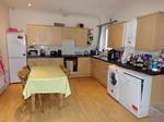4 bedroom flat to rent
