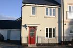 3 bedroom end of terrace house to rent