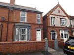 3 bedroom semi-detached house to rent