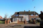 4 bedroom semi-detached house to rent