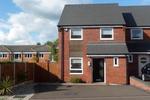 3 bedroom semi-detached house to rent